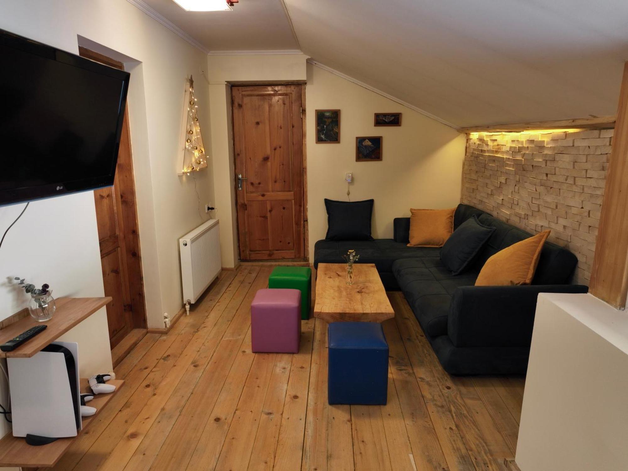 מסטיה Guesthouse Lanchvali מראה חיצוני תמונה